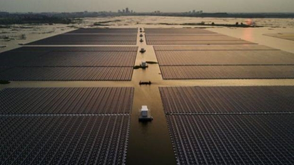 ایران سراغ نیروگاه‌های خورشیدی شناور می‌رود؟