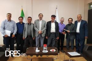 تفاهم نامه یک مدرسه ۹ کلاسه و سالن ورزشی در شهرستان خمینی شهر امضا شد