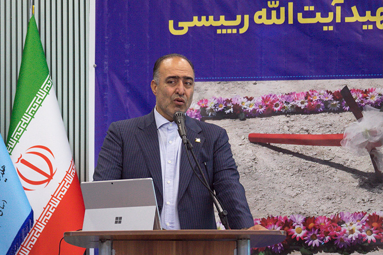 780 14030407 12 کلنگ زنی یک هزار کلاس درس